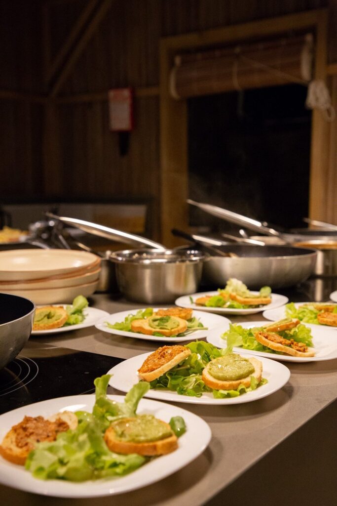 friday-attitude restaurant