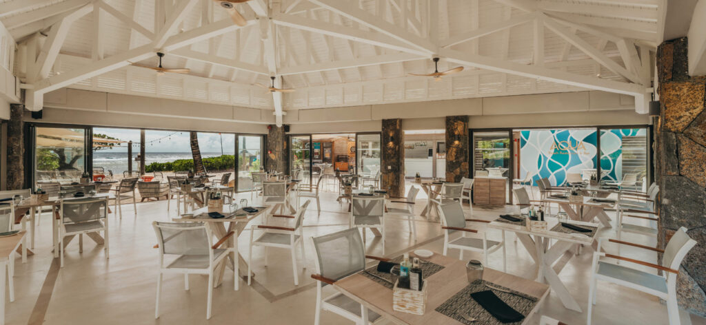 RBPL-Aqua-Beach-Restaurant-Grande vignette.jpg