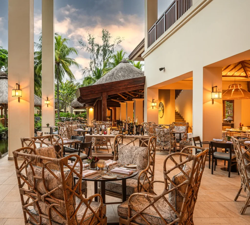 MRUHIHI_Pomme_d_Amour_Restaurant_2